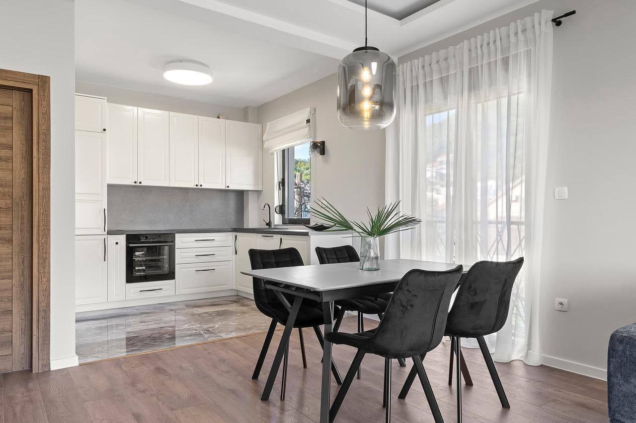 Квартира с 3 спальнями в Porto Montenegro, 81 м² 2