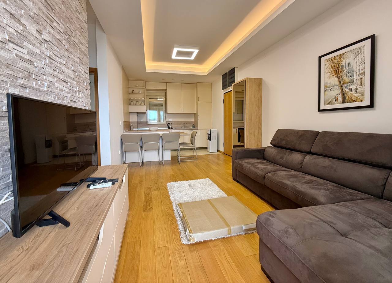 Квартира с 2 спальнями в Бечичи, 70 м²